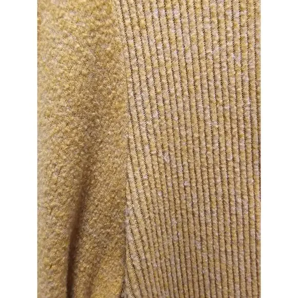 Saturday Sunday Anthropologie yellow gathered sleeve lightweight knit sweater M - Picture 5 of 10